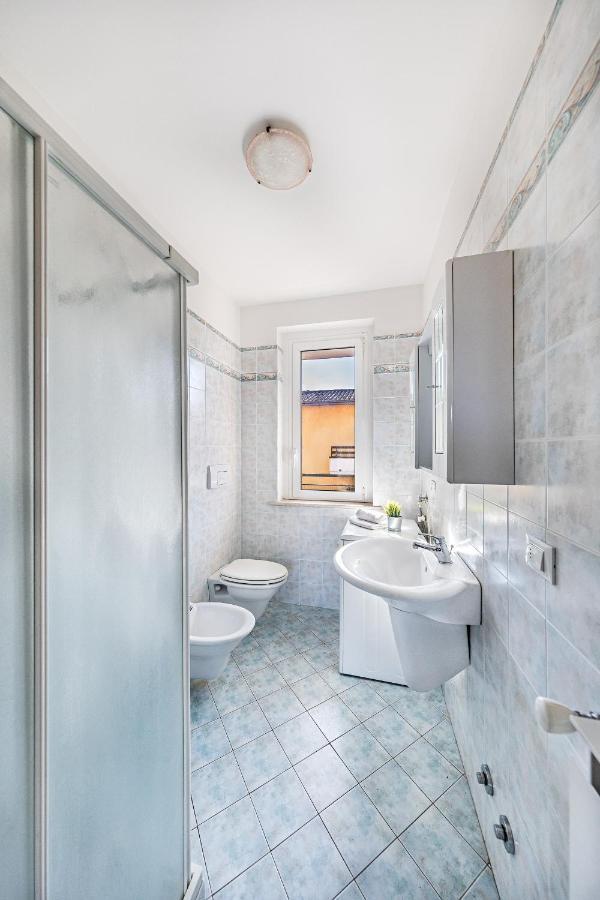 Annamaria 9 Apartment By Wonderful Italy 西尔米奥奈 外观 照片