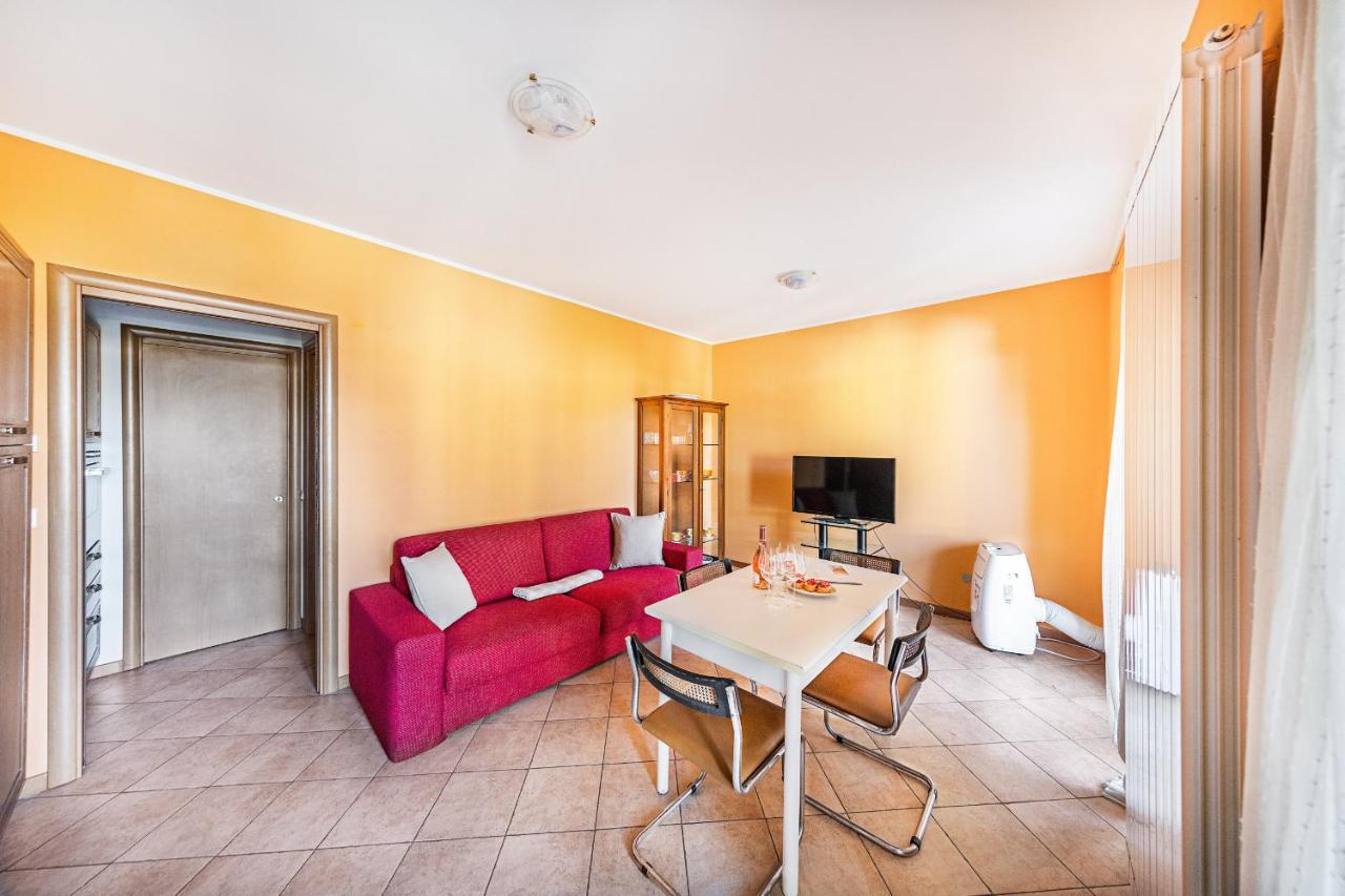 Annamaria 9 Apartment By Wonderful Italy 西尔米奥奈 外观 照片