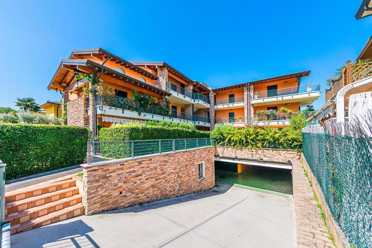 Annamaria 9 Apartment By Wonderful Italy 西尔米奥奈 外观 照片